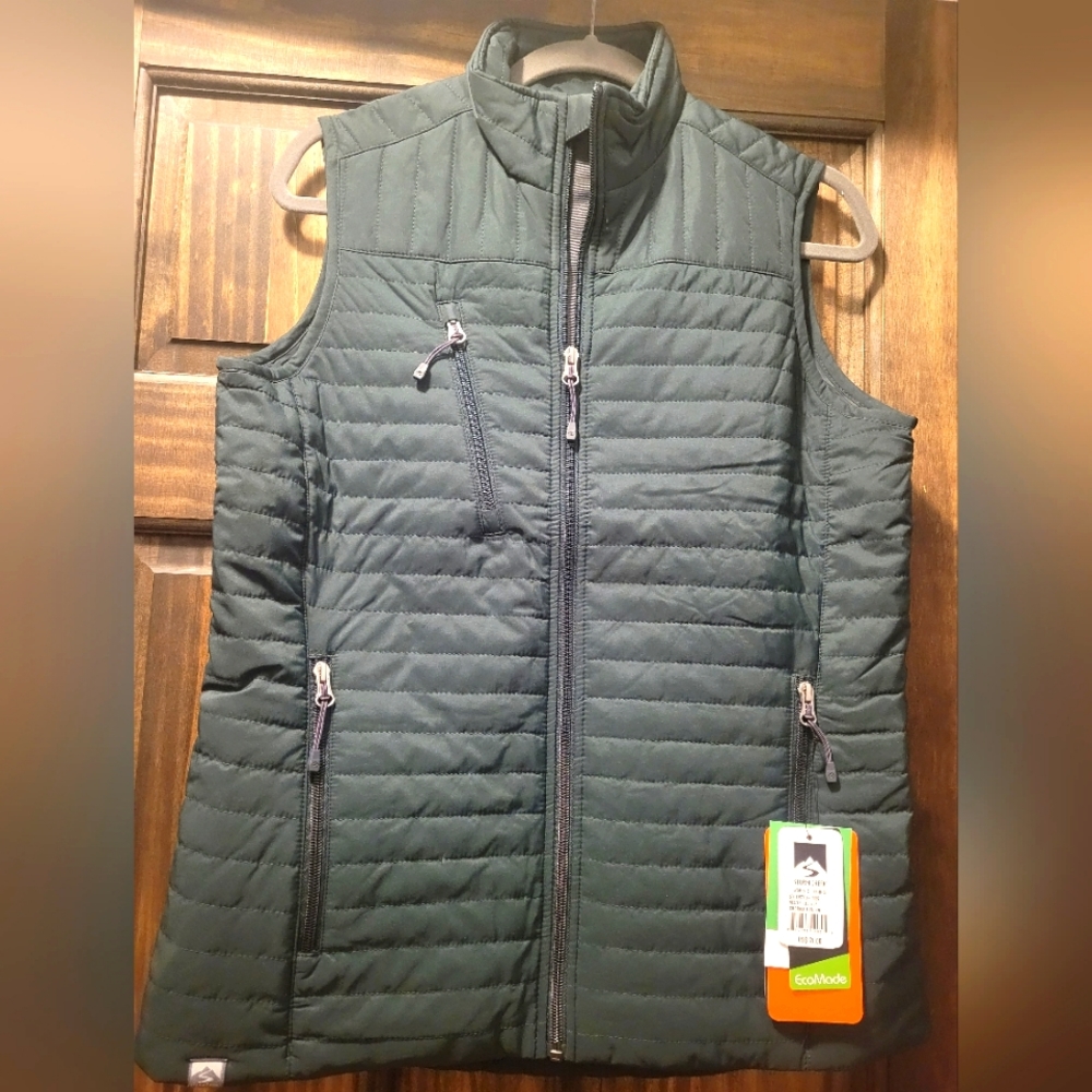 Womens dark green Storm Creek brand vest